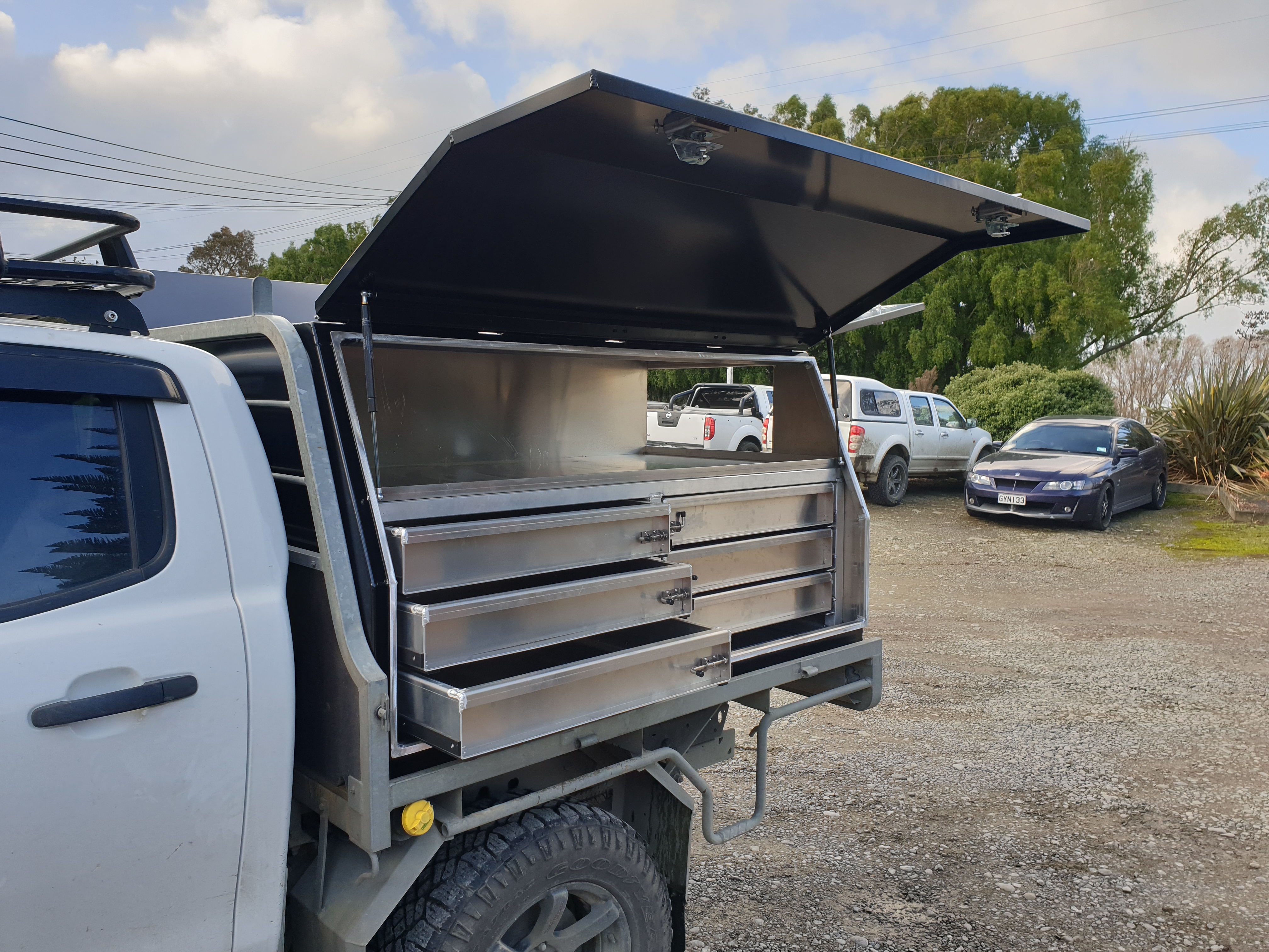 What to think about before buying a custom Ute or Service Box